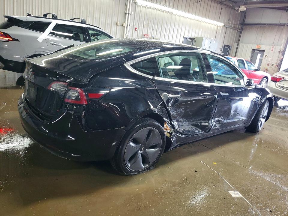 Photo 3 from auction – 2019 TESLA MODEL 3 with VIN 5YJ3E1EA9KF304678