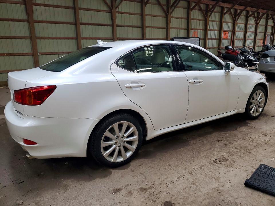 Photo 3 from auction – 2009 LEXUS IS 250 with VIN JTHCK262992031145