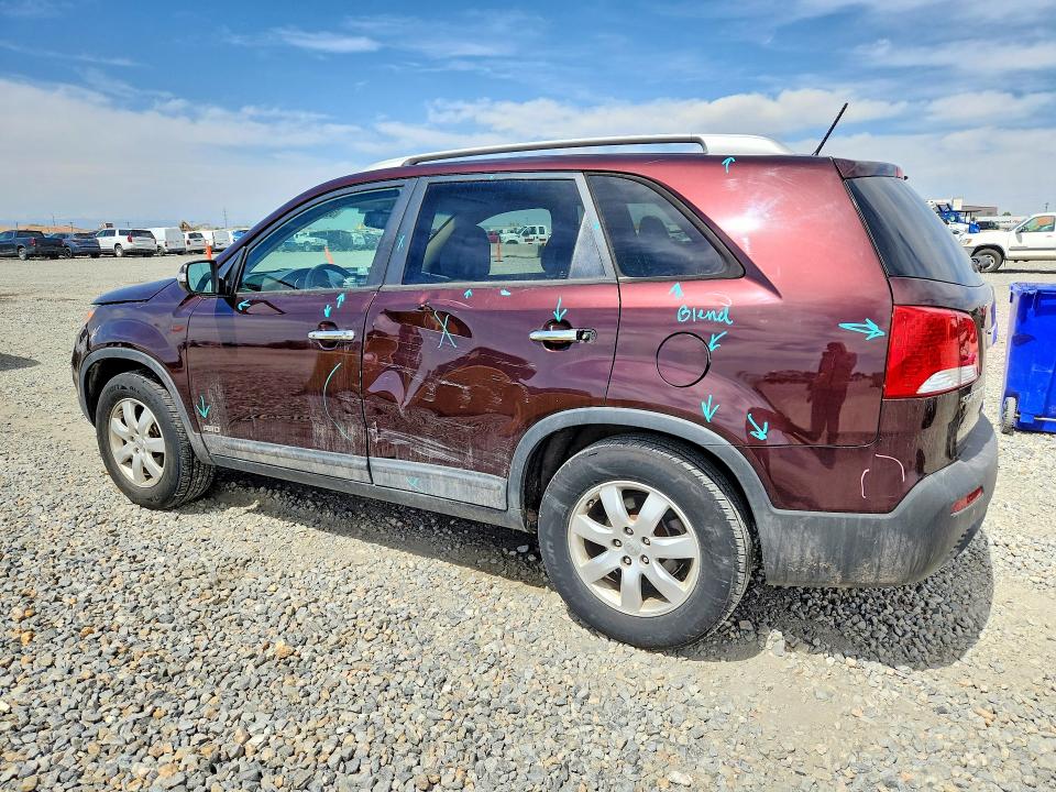 Photo 2 from auction – 2012 KIA SORENTO with VIN 5XYKTDA66CG277938