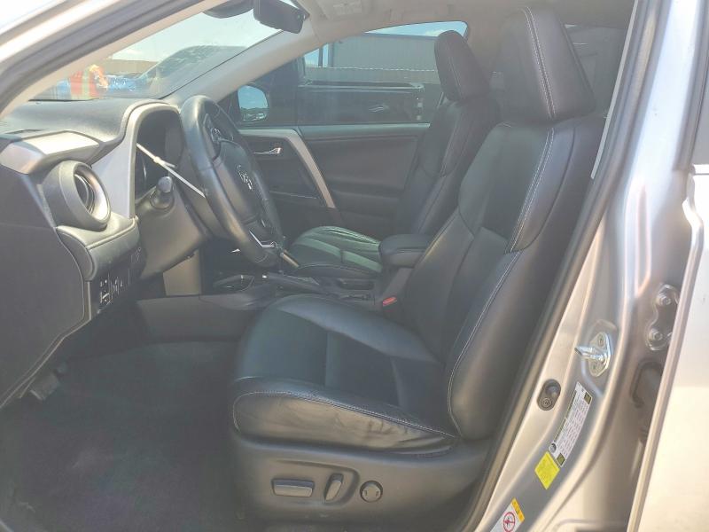 Photo 7 from auction – 2016 TOYOTA RAV4 with VIN 2T3YFREV5GW303727