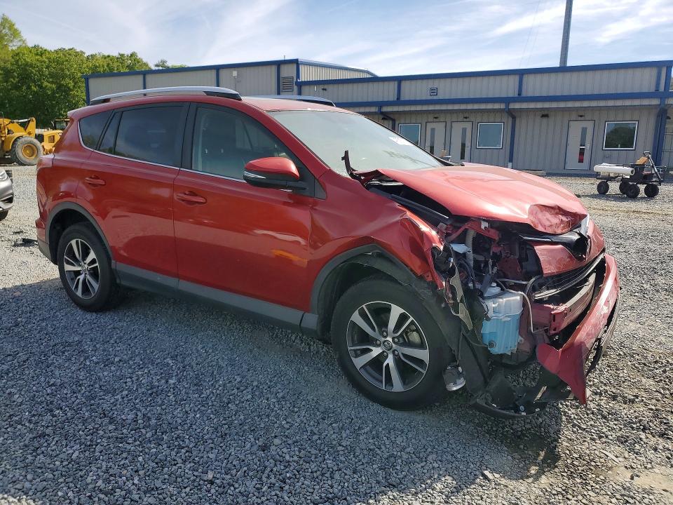 Photo 4 from auction – 2016 TOYOTA RAV4 with VIN JTMWFREV2GJ082951