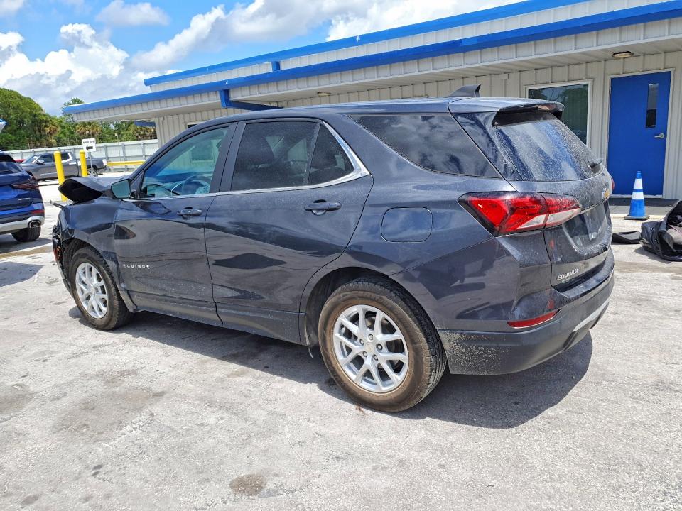 Photo 2 from auction – 2022 CHEVROLET EQUINOX with VIN 3GNAXKEV0NS100672