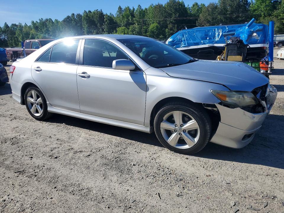 Photo 4 from auction – 2011 TOYOTA CAMRY with VIN 4T1BF3EK5BU215691