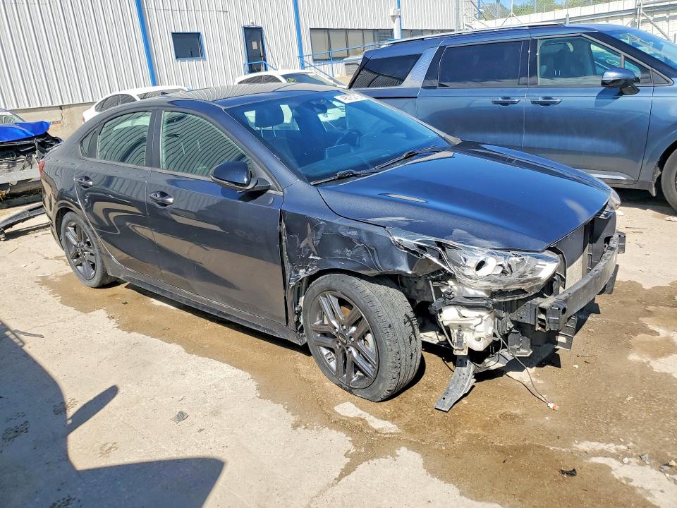 Photo 4 from auction – 2021 KIA FORTE with VIN 3KPF34AD1ME402486