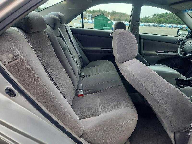 Photo 10 from auction – 2006 TOYOTA CAMRY with VIN 4T1BE32K16U734413