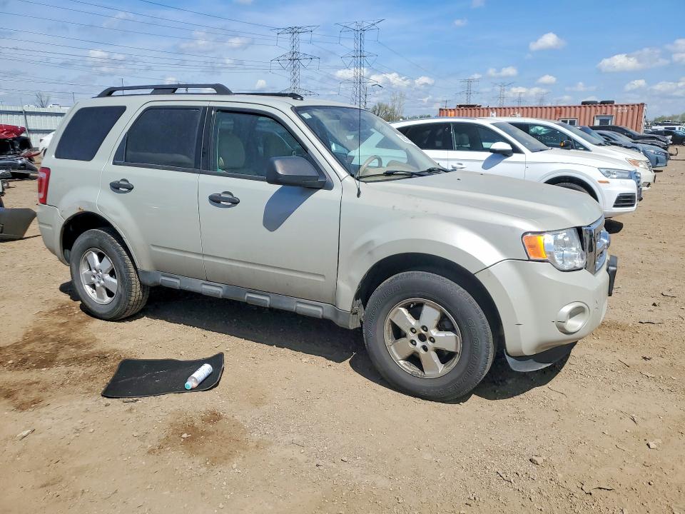 Photo 4 from auction – 2009 FORD ESCAPE with VIN 1FMCU93G79KC56941