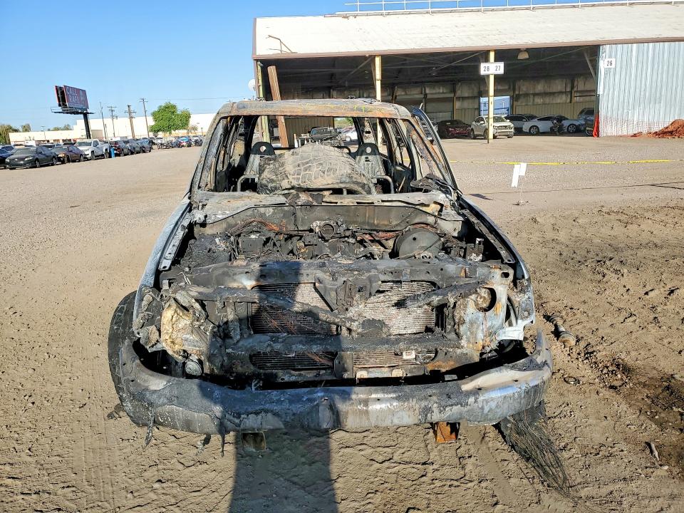 Photo 5 from auction – 2000 FORD EXPEDITION with VIN 1FMRU1763YLA01659