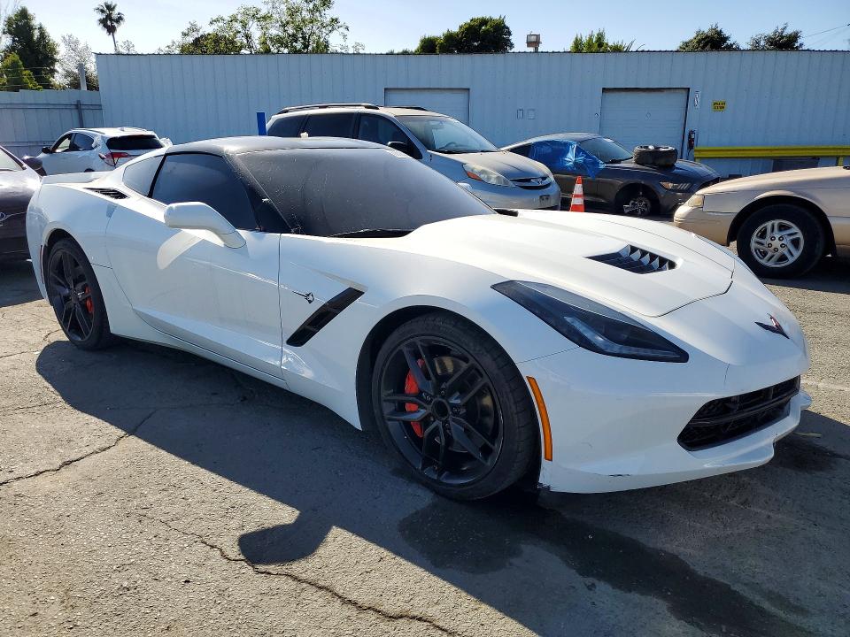 Photo 4 from auction – 2017 CHEVROLET CORVETTE with VIN 1G1YK2D72H5103203