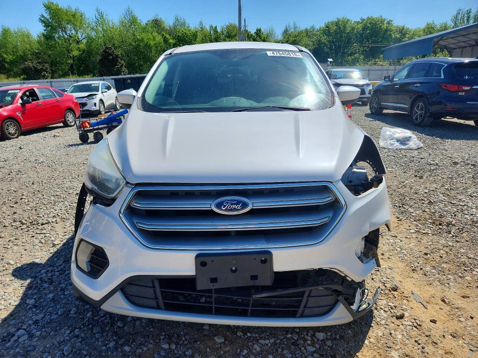 Photo 5 from auction – 2017 FORD ESCAPE with VIN 1FMCU0GD9HUE38641