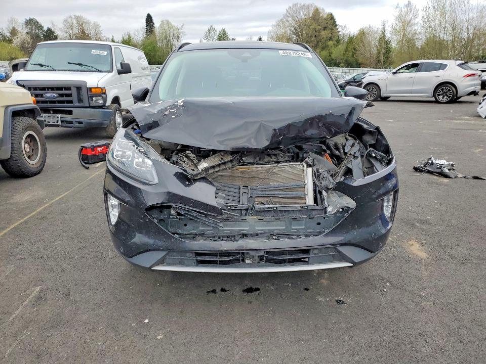 Photo 5 from auction – 2022 FORD ESCAPE with VIN 1FMCU9J95NUA69622