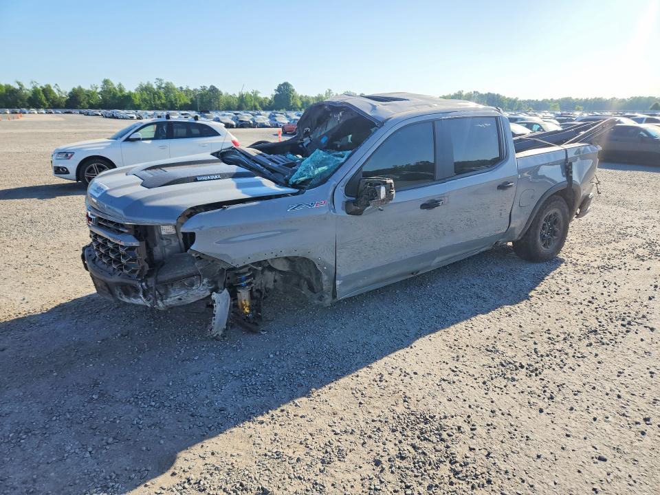 2025 CHEVROLET SILVERADO - Търг №50299686