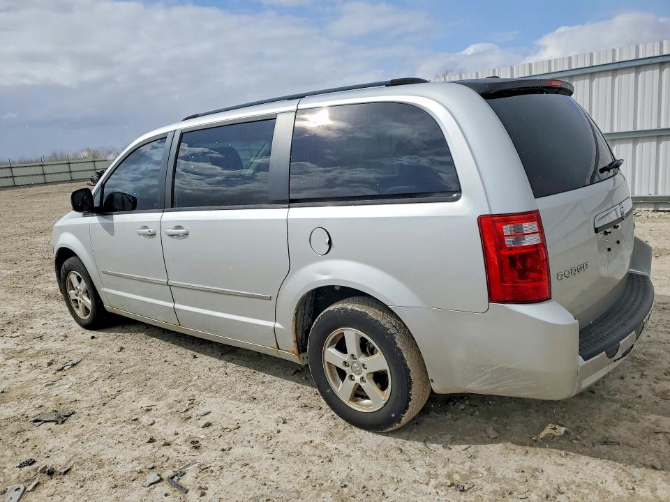 Photo 2 from auction – 2010 DODGE GRAND CARAVAN with VIN 2D4RN5D1XAR268704