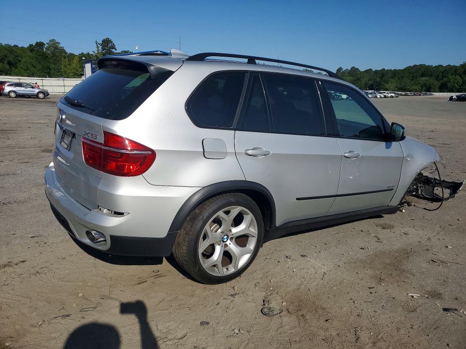 Photo 3 from auction – 2013 BMW X5 with VIN 5UXZV4C55D0G51087