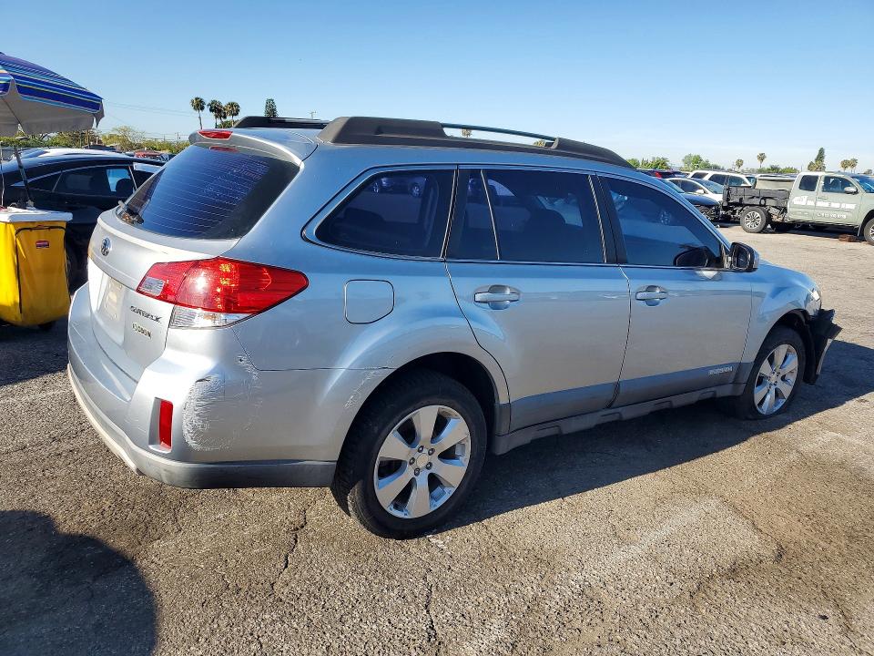 Photo 3 from auction – 2012 SUBARU OUTBACK with VIN 4S4BRCAC2C3274002