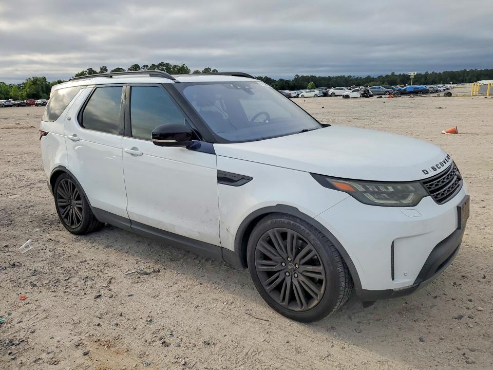 Photo 4 from auction – 2017 LAND ROVER DISCOVERY with VIN SALRRBBVXHA045771