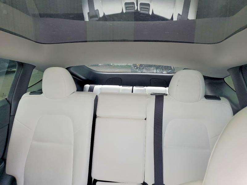 Photo 10 from auction – 2023 TESLA MODEL Y with VIN 7SAYGAEE0PF956960