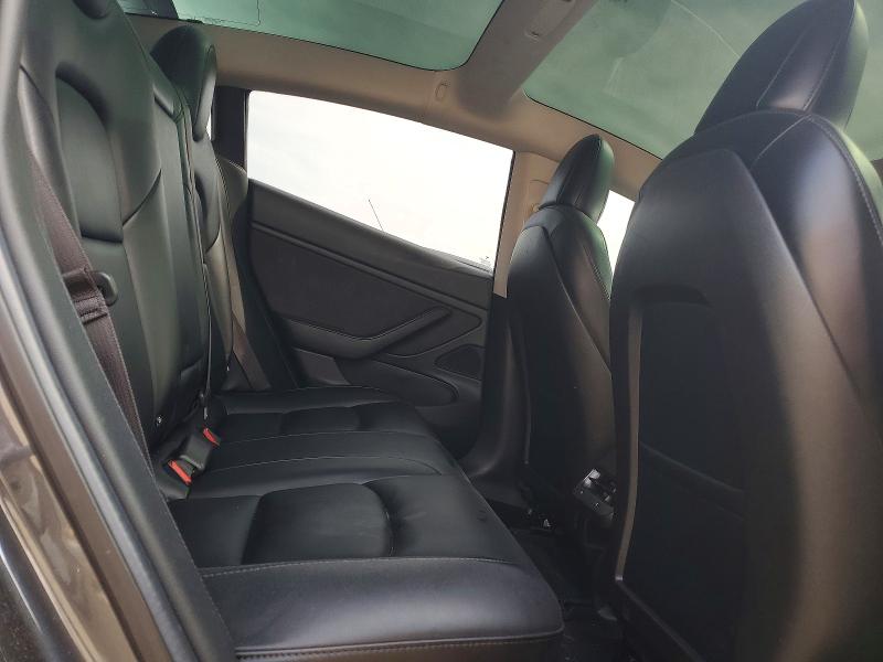 صورة رقم 10 من المزاد - 2018 TESLA MODEL 3 مع VIN 5YJ3E1EA6JF052743