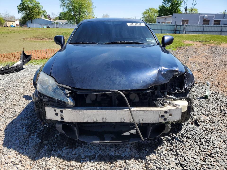 Photo 5 from auction – 2006 LEXUS IS with VIN JTHBE262262003623