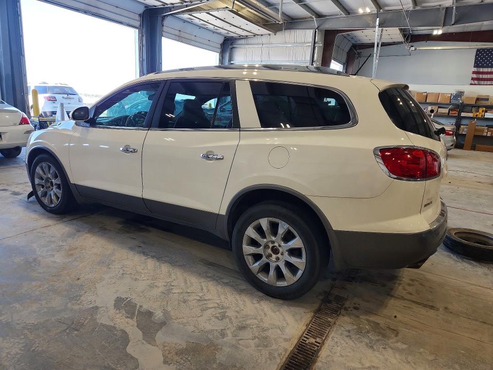 Фото 2 с аукциона – 2011 BUICK ENCLAVE с VIN 5GAKVCED2BJ120257