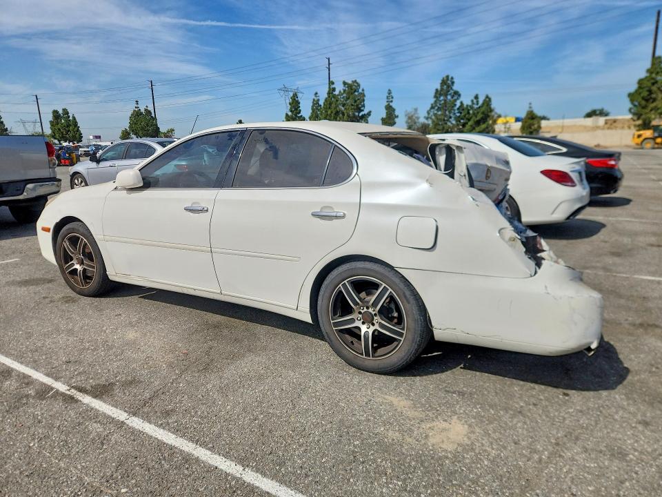 Photo 2 from auction – 2005 LEXUS ES with VIN JTHBA30G155104168
