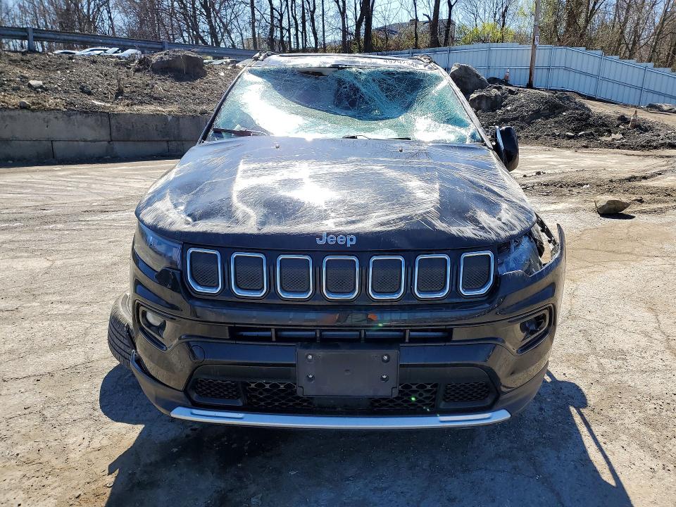 Фото 5 с аукциона – 2022 JEEP COMPASS с VIN 3C4NJDCB4NT184182
