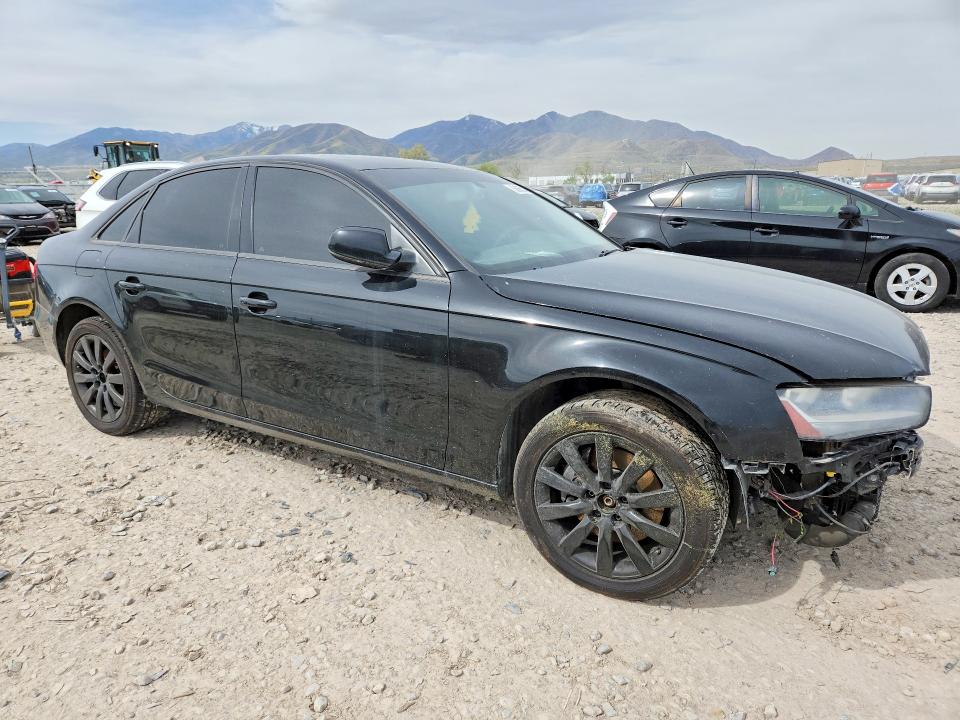Foto 4 de la subasta – 2014 AUDI A4 con VIN WAUAFAFLXEN009225