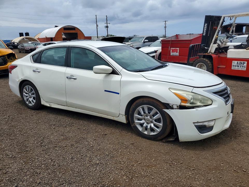 Photo 4 from auction – 2015 NISSAN ALTIMA with VIN 1N4AL3AP1FN386082