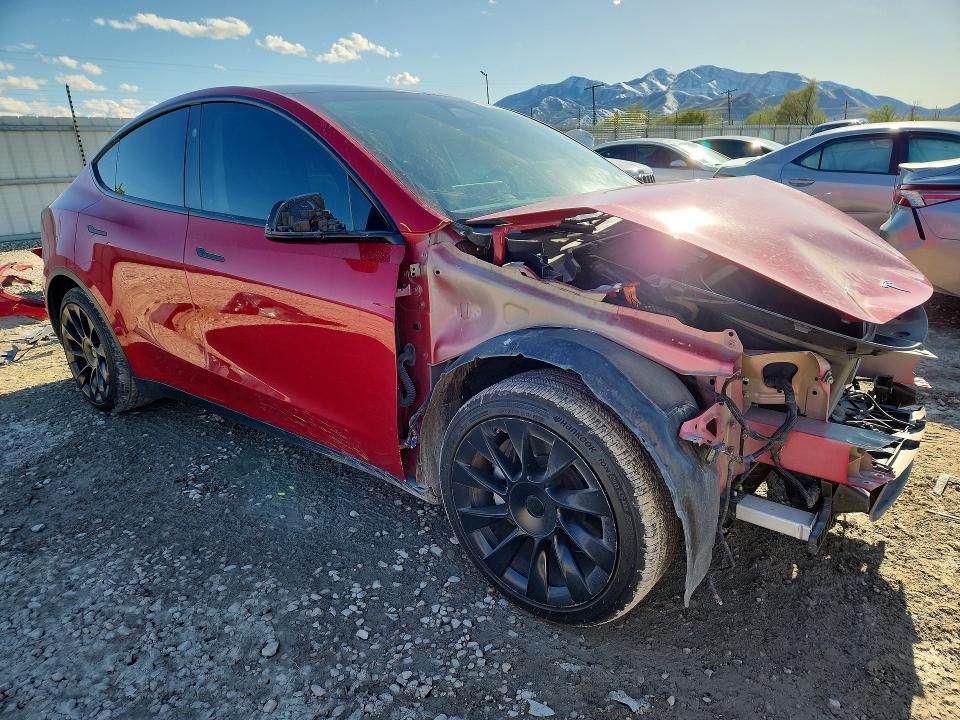 Photo 4 from auction – 2023 TESLA MODEL Y with VIN 7SAYGAEEXPF855828