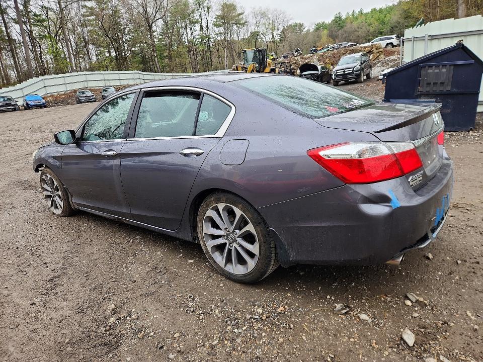 Photo 2 from auction – 2015 HONDA ACCORD with VIN 1HGCR2F52FA091164