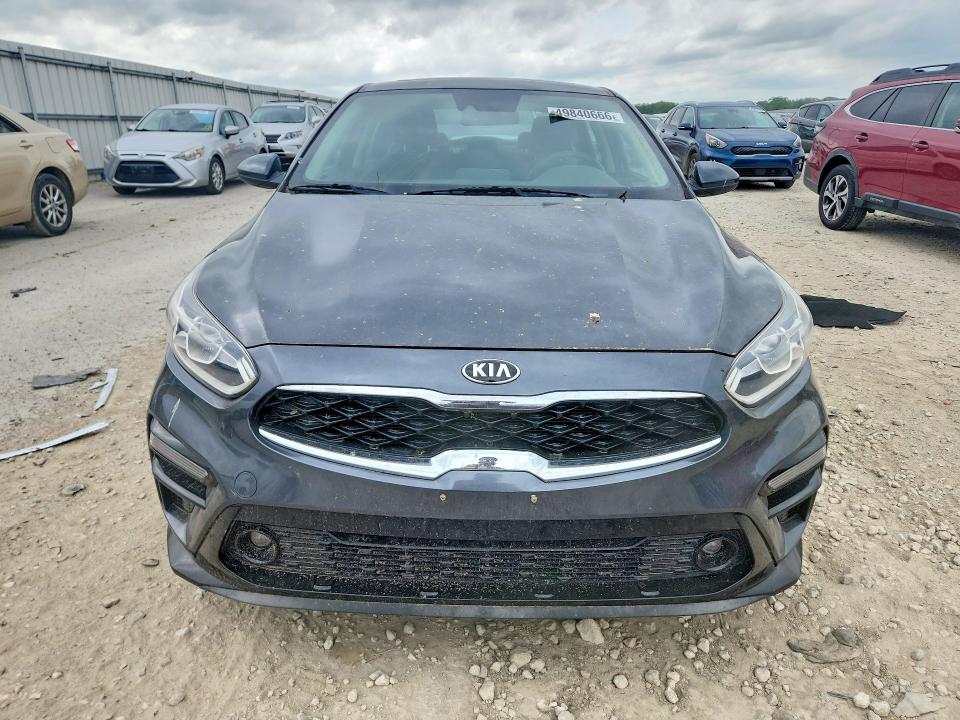 Photo 5 from auction – 2019 KIA FORTE with VIN 3KPF34AD4KE026380