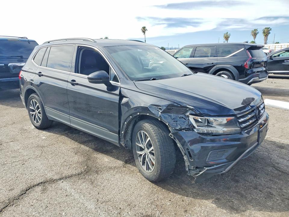 Снимка 4 от търг – 2019 VOLKSWAGEN TIGUAN с VIN 3VV3B7AX7KM119242