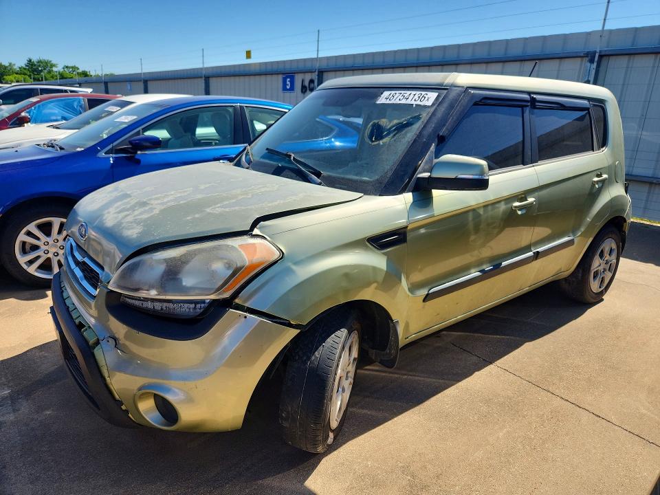 KIA SOUL 2012 with VIN KNDJT2A69C7468847 - Photo from auction