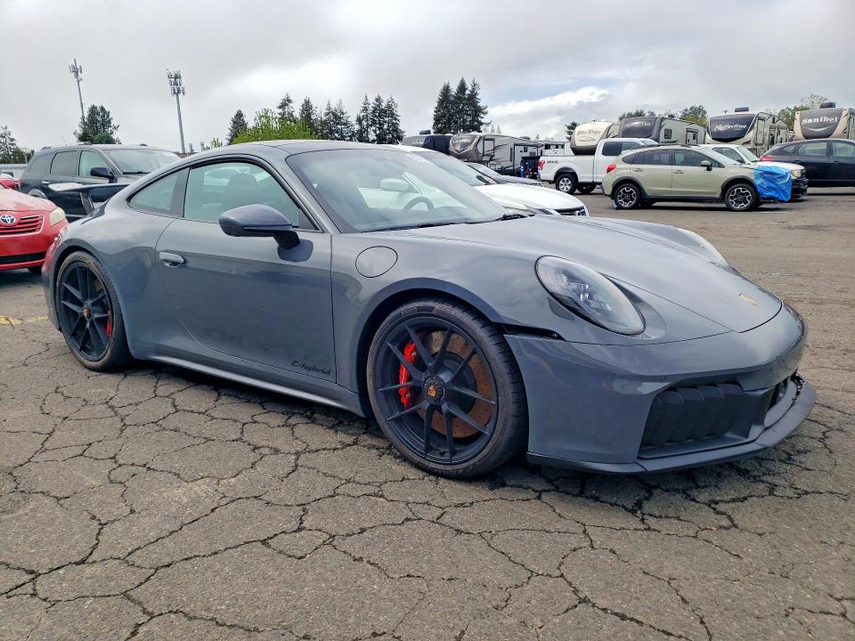 Photo 4 from auction – 2025 PORSCHE 911 with VIN WP0AB2A99SS226102