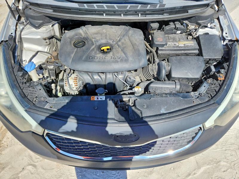 Photo 11 from auction – 2015 KIA FORTE with VIN KNAFK4A68F5343274
