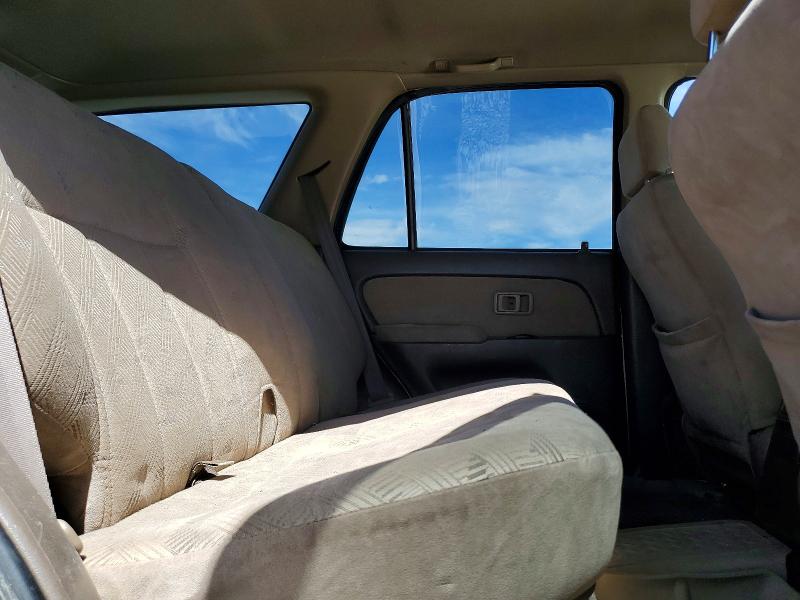 Photo 11 from auction – 2002 TOYOTA 4RUNNER with VIN JT3GN86R420239742