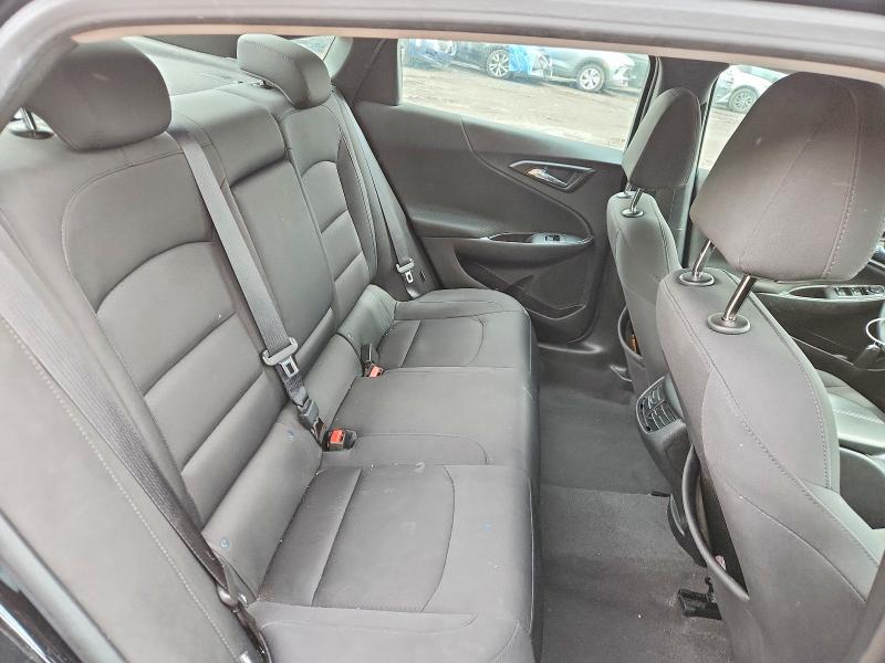 Photo 10 from auction – 2018 CHEVROLET MALIBU with VIN 1G1ZD5ST1JF125290