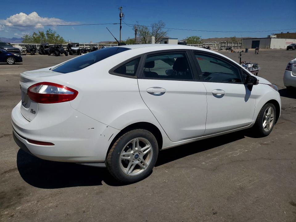 Photo 3 from auction – 2019 FORD FIESTA with VIN 3FADP4BJ6KM101642
