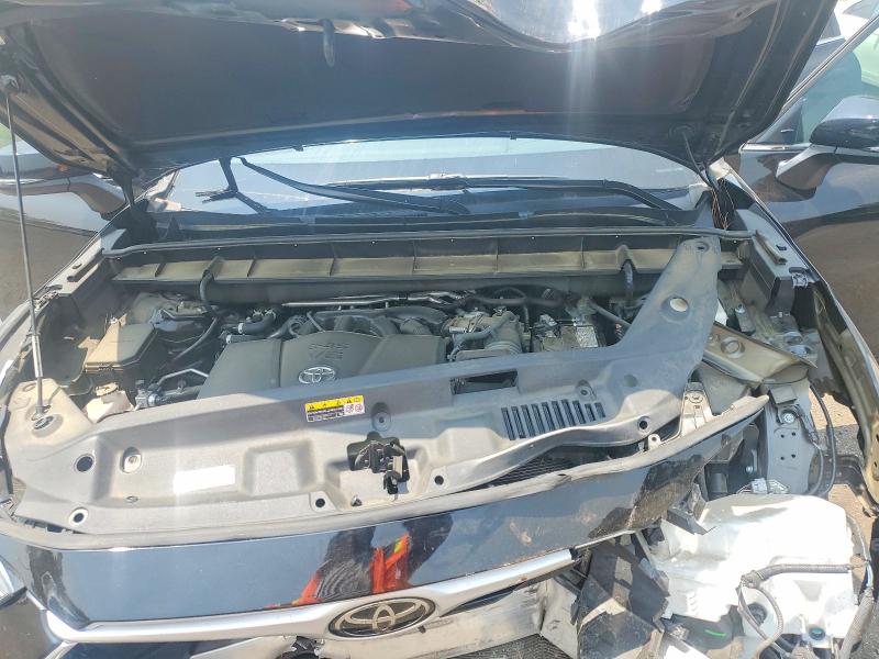 Photo 12 from auction – 2022 TOYOTA HIGHLANDER with VIN 5TDHZRAH4NS107199