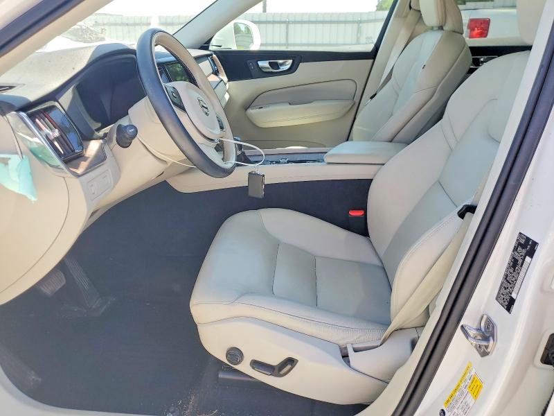 Photo 7 from auction – 2021 VOLVO XC60 with VIN YV4102DK3M1794369