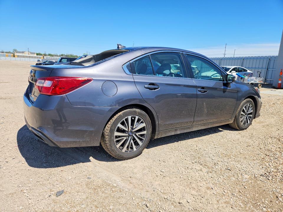 Photo 3 from auction – 2018 SUBARU LEGACY with VIN 4S3BNAF62J3024134