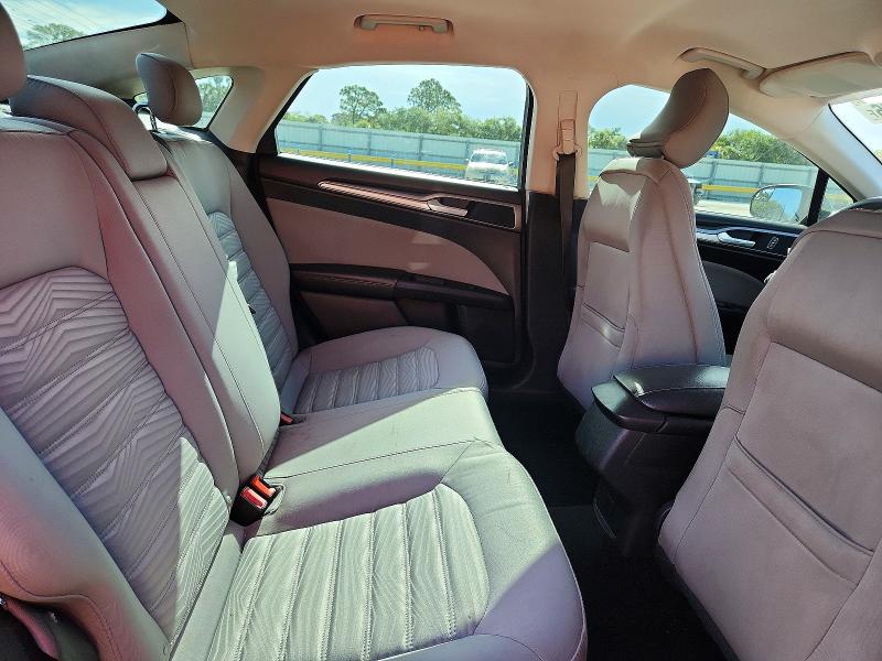 Photo 10 from auction – 2016 FORD FUSION with VIN 3FA6P0G71GR275501