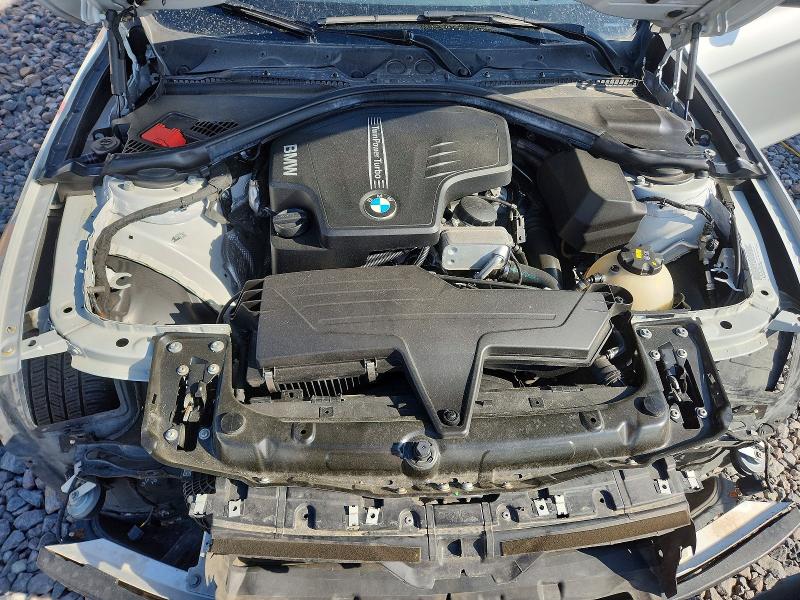 Photo 11 from auction – 2015 BMW 328 with VIN WBA3B3G5XFNR85927