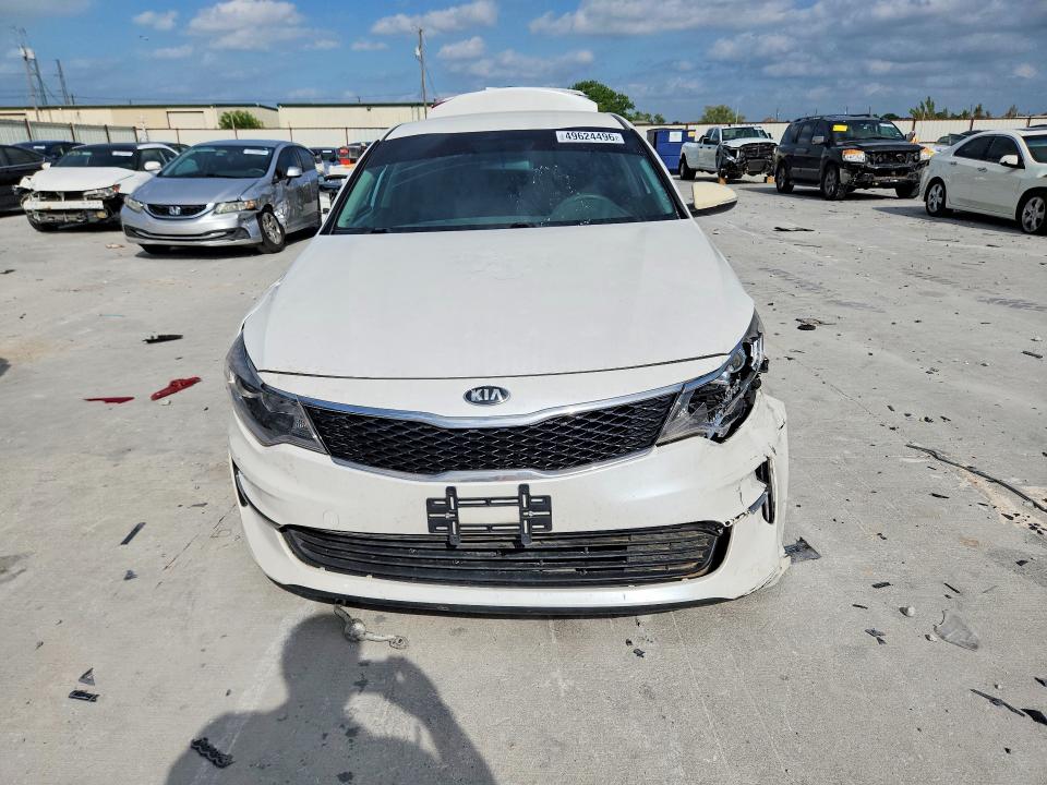 Foto 5 de la subasta – 2016 KIA OPTIMA con VIN KNAGT4L3XG5104329