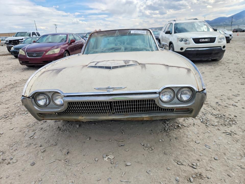 Photo 5 from auction – 1962 FORD THUNDERBIRD with VIN 3Y87Z155998