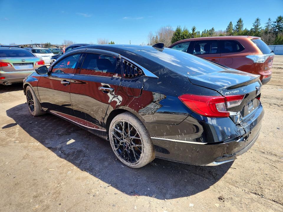 Photo 2 from auction – 2022 HONDA ACCORD with VIN 1HGCV3F94NA800017