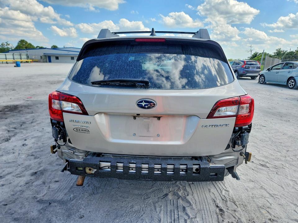 Photo 6 from auction – 2018 SUBARU OUTBACK with VIN 4S4BSAHC1J3285729
