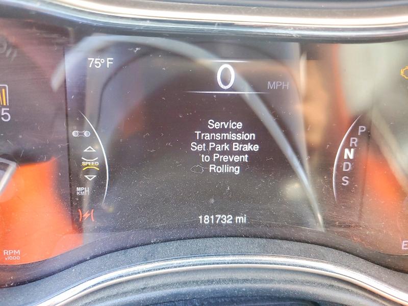 Photo 9 from auction – 2015 JEEP GRAND CHEROKEE with VIN 1C4RJEBM3FC620320