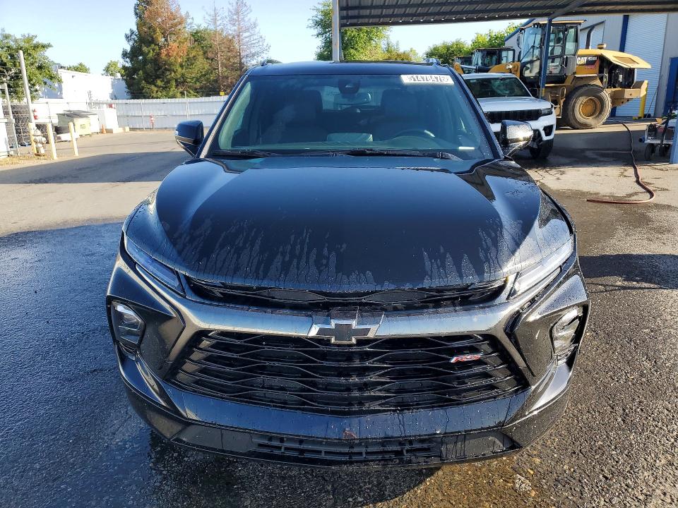 Photo 5 from auction – 2025 CHEVROLET BLAZER with VIN 3GNKBKRS3SS215510