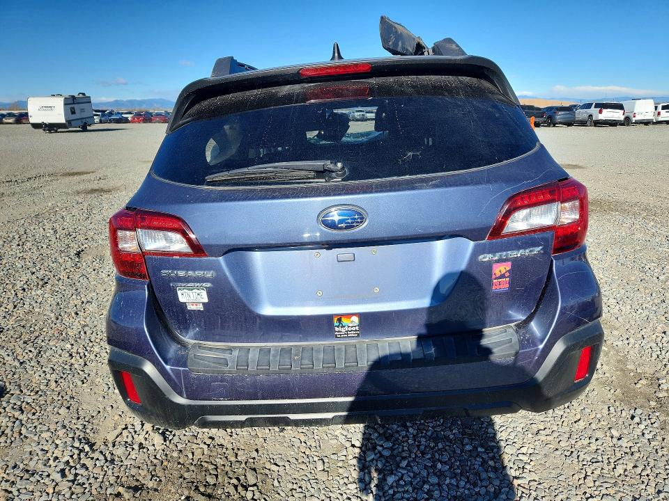 Photo 6 from auction – 2018 SUBARU OUTBACK with VIN 4S4BSACC6J3247033