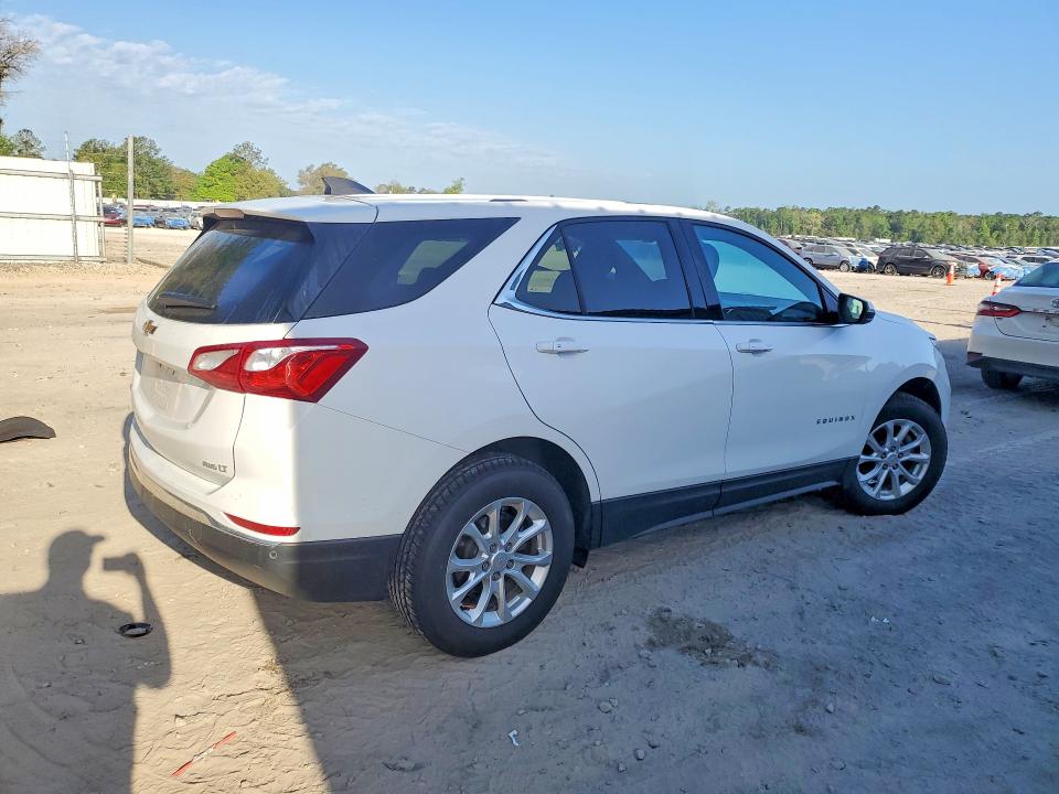 Photo 3 from auction – 2018 CHEVROLET EQUINOX with VIN 2GNAXSEV8J6179775